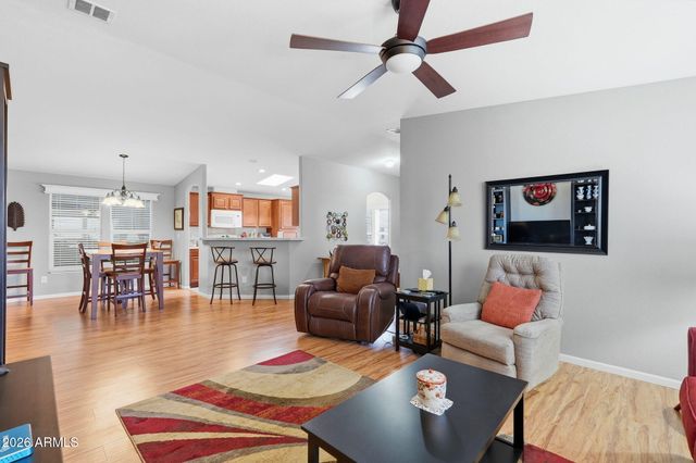 2263 N TREKELL Road 143, Casa Grande, AZ 85122