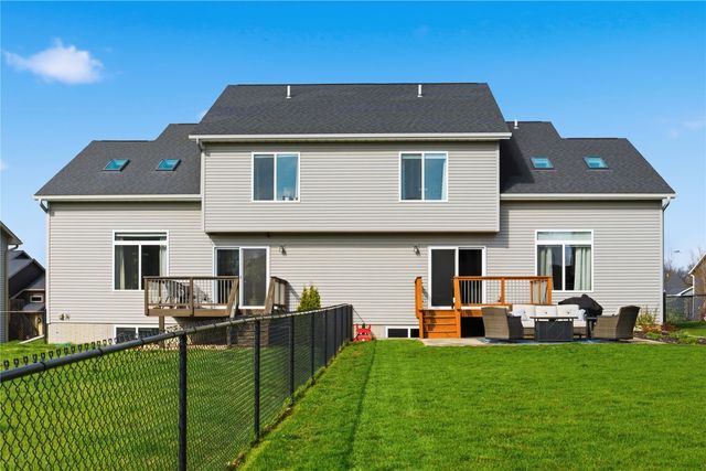 618 Doe Avenue, Tiffin, IA 52340