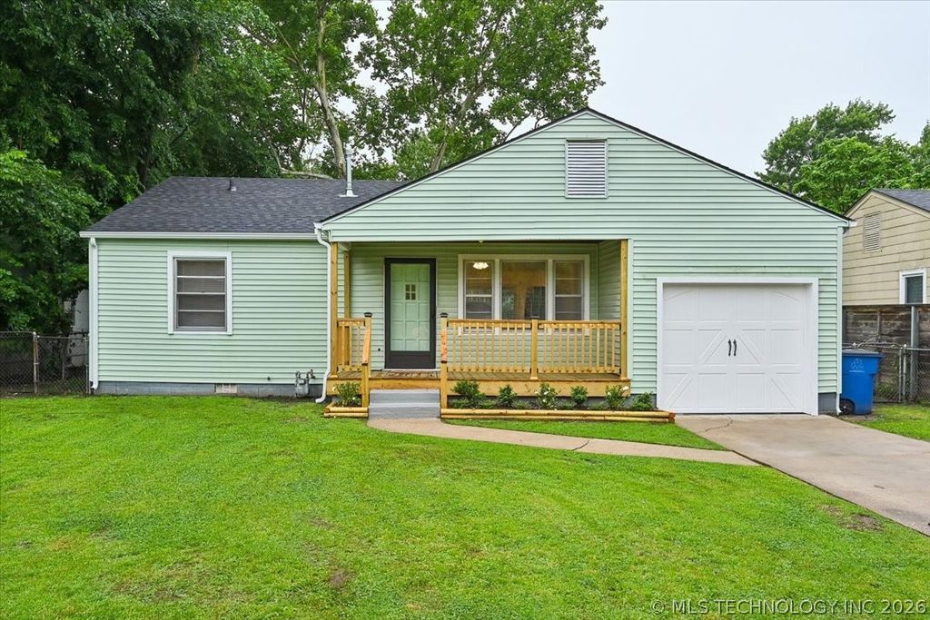 1612 N Delaware Place, Tulsa, OK 74110