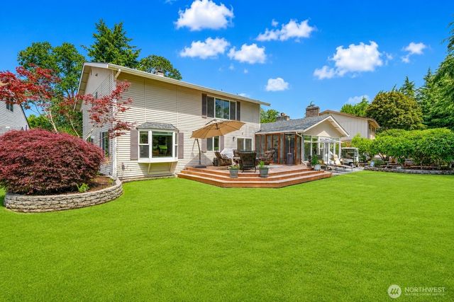 8614 Zircon Drive SW, Lakewood, WA 98498