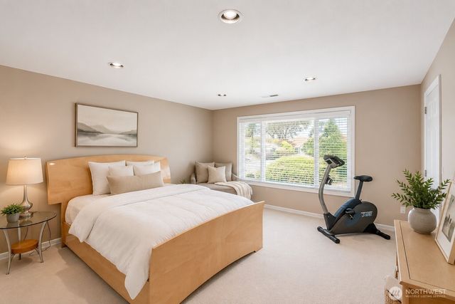 8614 Zircon Drive SW, Lakewood, WA 98498