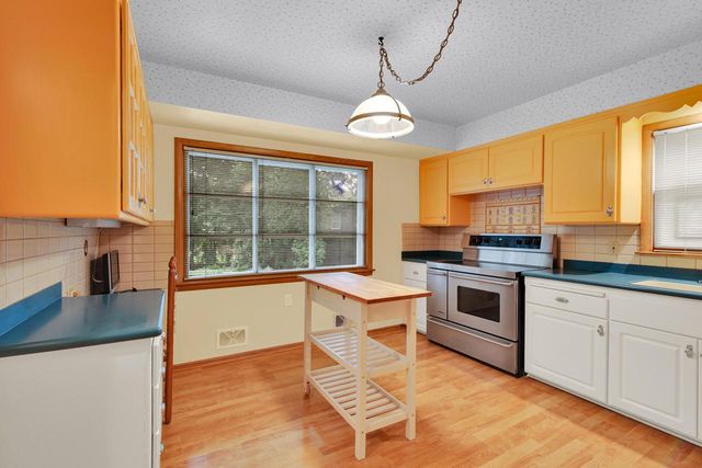 7212 Aetna COURT, Wauwatosa, WI 53213