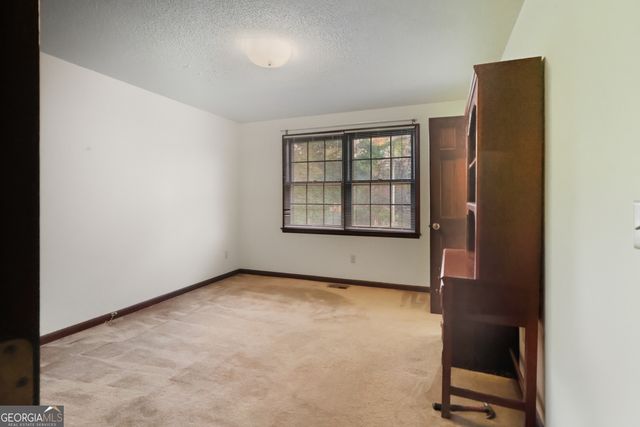 41 Brooks Street, Royston, GA 30662