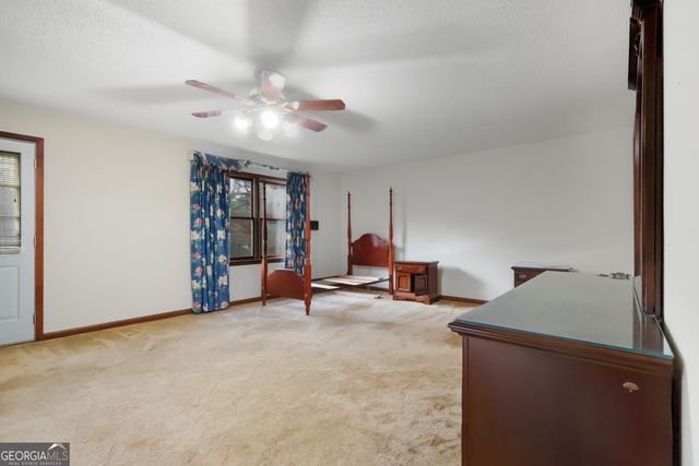 41 Brooks Street, Royston, GA 30662