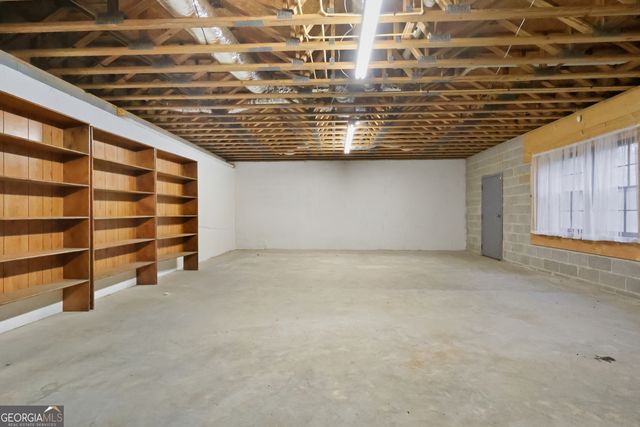 41 Brooks Street, Royston, GA 30662