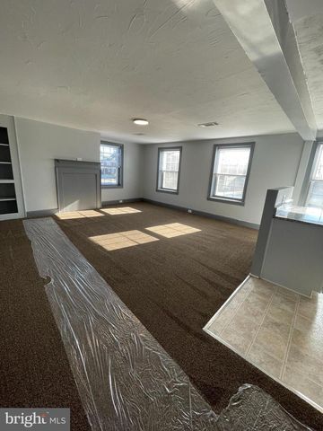 2305 W MARKET ST, York, PA 17404