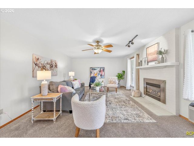 16444 Sw 130TH Ter 121, Portland, OR 97224