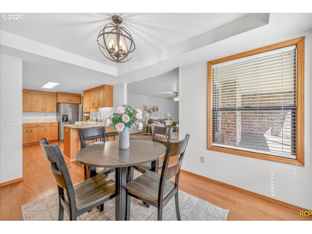 16444 Sw 130TH Ter 121, Portland, OR 97224