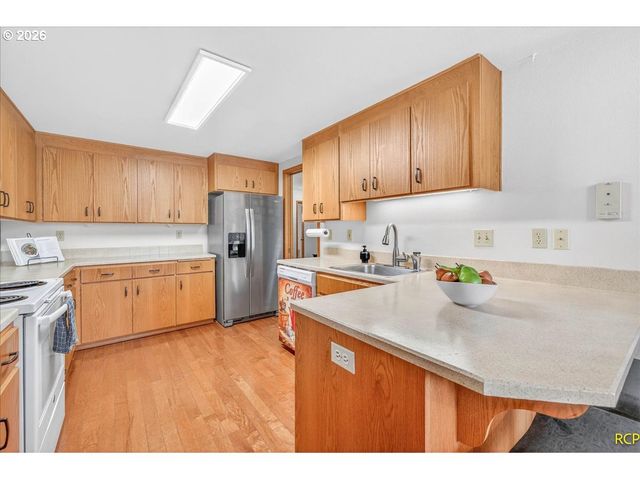 16444 Sw 130TH Ter 121, Portland, OR 97224