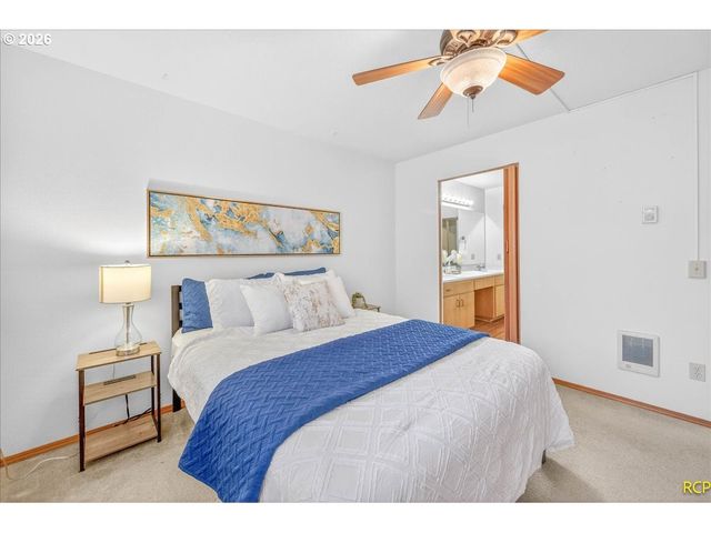 16444 Sw 130TH Ter 121, Portland, OR 97224