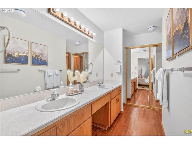 16444 Sw 130TH Ter 121, Portland, OR 97224