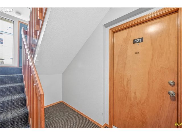 16444 Sw 130TH Ter 121, Portland, OR 97224