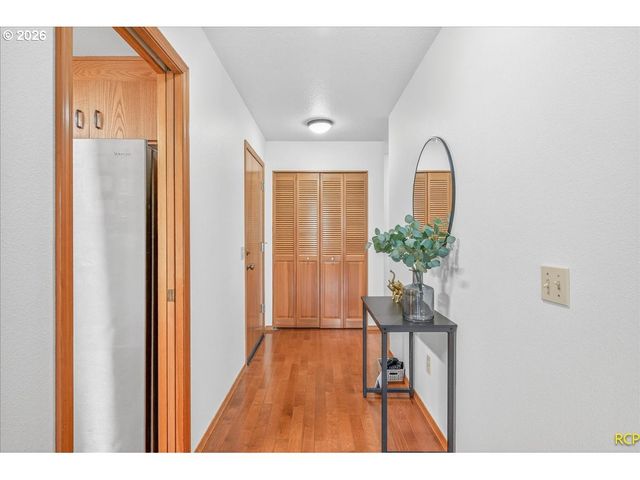 16444 Sw 130TH Ter 121, Portland, OR 97224