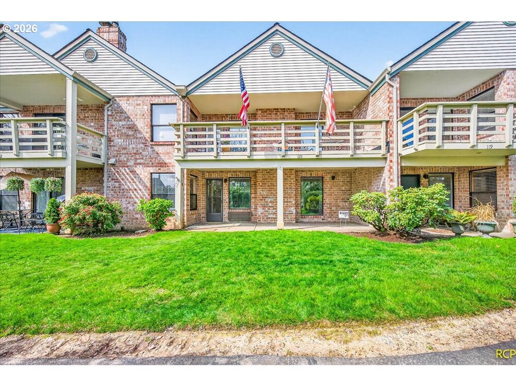 16444 Sw 130TH Ter 121, Portland, OR 97224