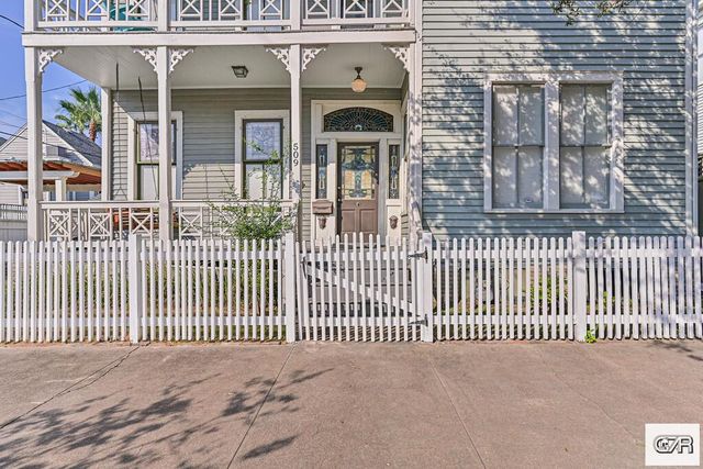 509 16th, Galveston, TX 77550