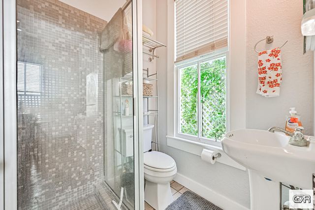 509 16th, Galveston, TX 77550