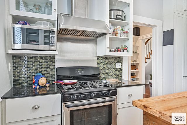 509 16th, Galveston, TX 77550