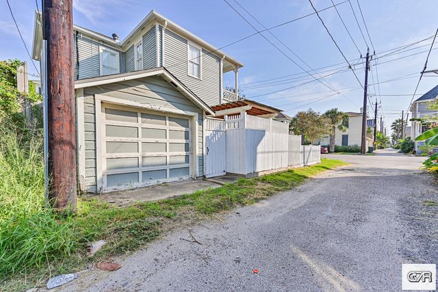 509 16th, Galveston, TX 77550