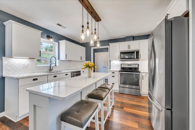 5914 Huntridge RD, Roanoke, VA 24019