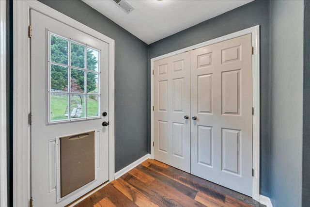 5914 Huntridge RD, Roanoke, VA 24019