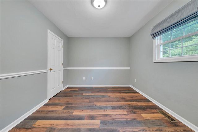 5914 Huntridge RD, Roanoke, VA 24019