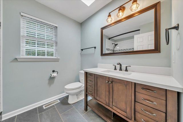 5914 Huntridge RD, Roanoke, VA 24019