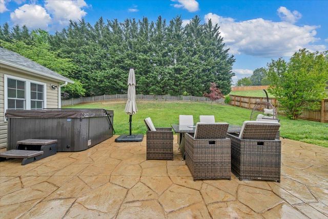 5914 Huntridge RD, Roanoke, VA 24019
