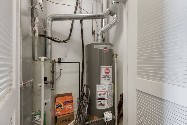 4755 N Kilbourn Avenue 3C, Chicago, IL 60630