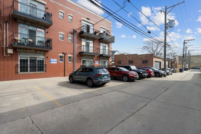 4755 N Kilbourn Avenue 3C, Chicago, IL 60630