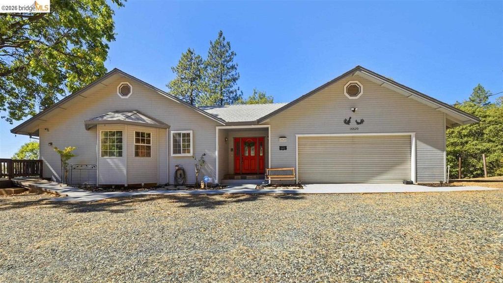 16620 Charles Otter Drive, Sonora, CA 95370