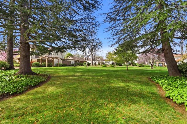 5902 Manorwood Court, San Jose, CA 95129