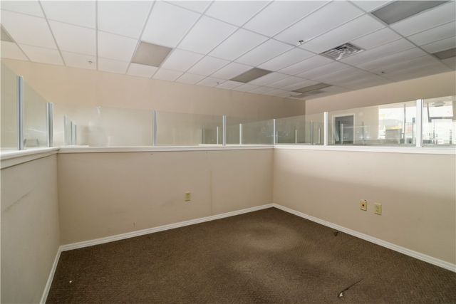 2123 W Martin Luther King Jr Boulevard, Fayetteville, AR 72701