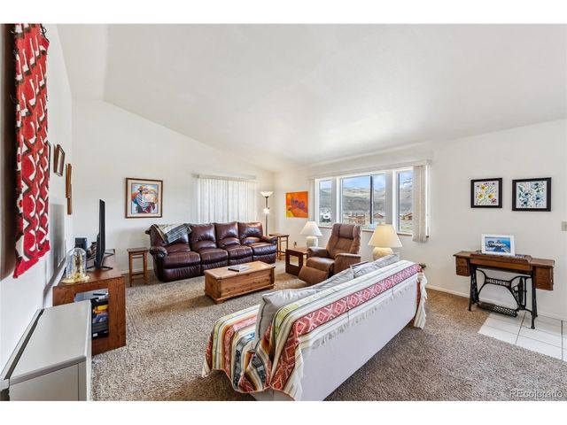 580 E Byers Ave, Hot Sulphur Springs, CO 80451