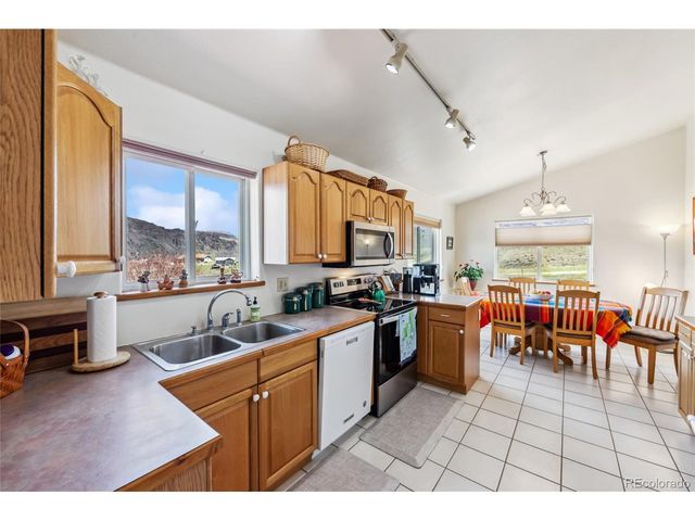 580 E Byers Ave, Hot Sulphur Springs, CO 80451