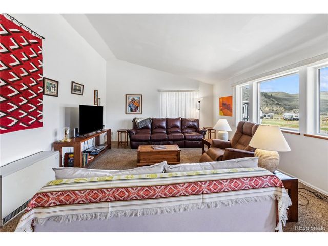 580 E Byers Ave, Hot Sulphur Springs, CO 80451