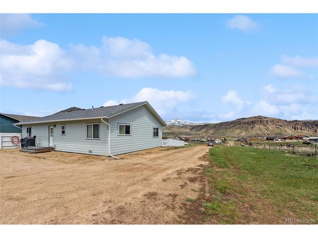 580 E Byers Ave, Hot Sulphur Springs, CO 80451