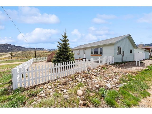 580 E Byers Ave, Hot Sulphur Springs, CO 80451