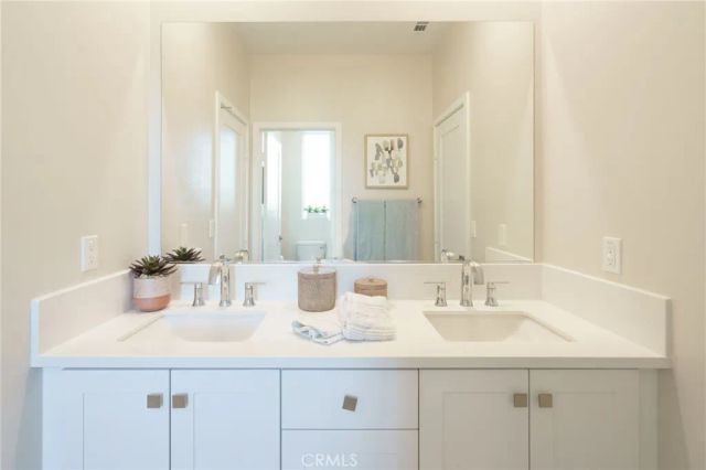 1850 S Westside Drive 10, Anaheim, CA 92805