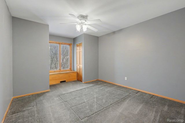 39712 Crystal Drive, Sterling Heights, MI 48310