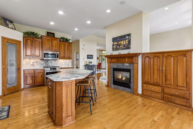 2434 Arnold Palmer Drive, Blaine, MN 55449