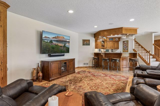 2434 Arnold Palmer Drive, Blaine, MN 55449