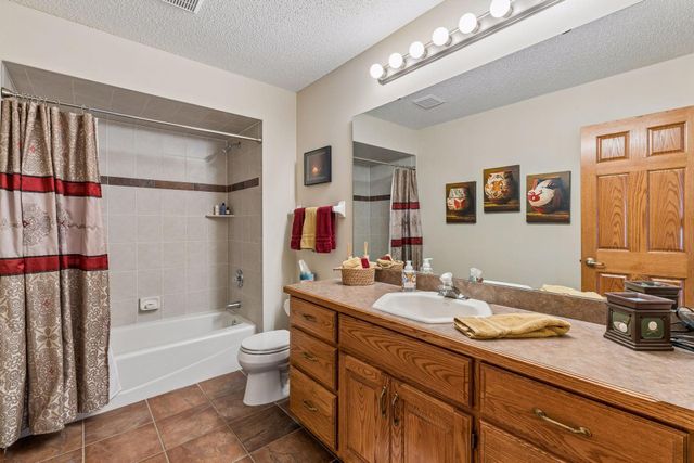 2434 Arnold Palmer Drive, Blaine, MN 55449