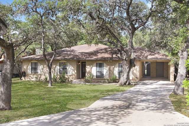 1734 Mountjoy St, San Antonio, TX 78232
