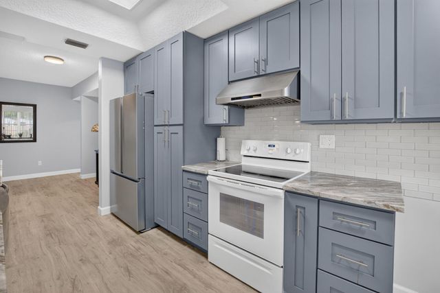 17050 EMILE Street 2, Boca Raton, FL 33487