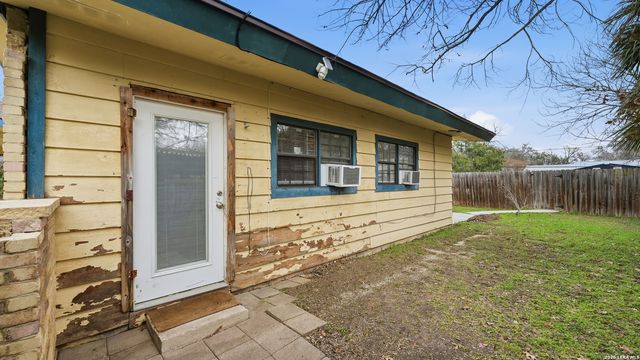 1321 Quail, Seguin, TX 78155