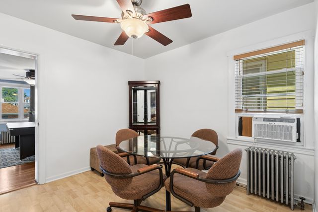 5230 N Mcvicker Avenue, Chicago, IL 60630
