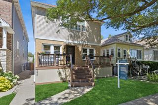 5230 N Mcvicker Avenue, Chicago, IL 60630