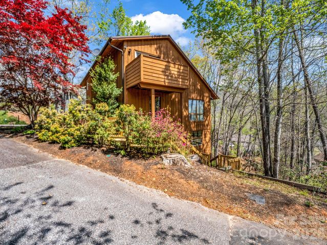 307 Watership Road, Lake Lure, NC 28746