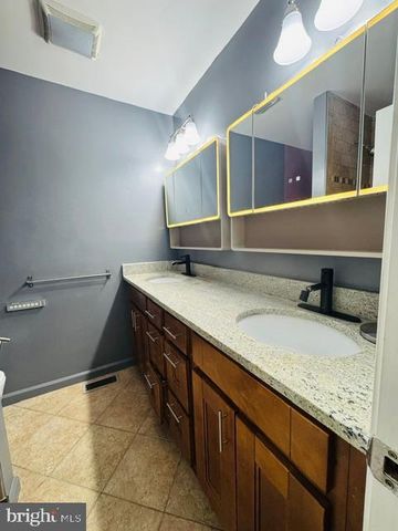 13438 GREENACRE DR, Woodbridge, VA 22191