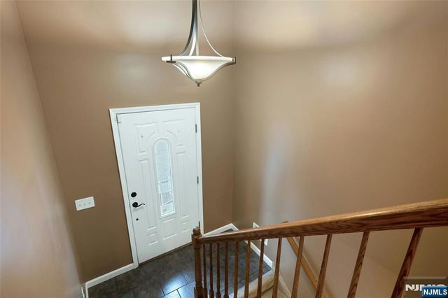 102 Montgomery Street 15, Bloomfield, NJ 07003